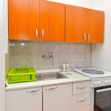 Apartment Fuer 5 Personen Ca 50 Qm In Fazana-surida, Istrien Istrische Riviera *